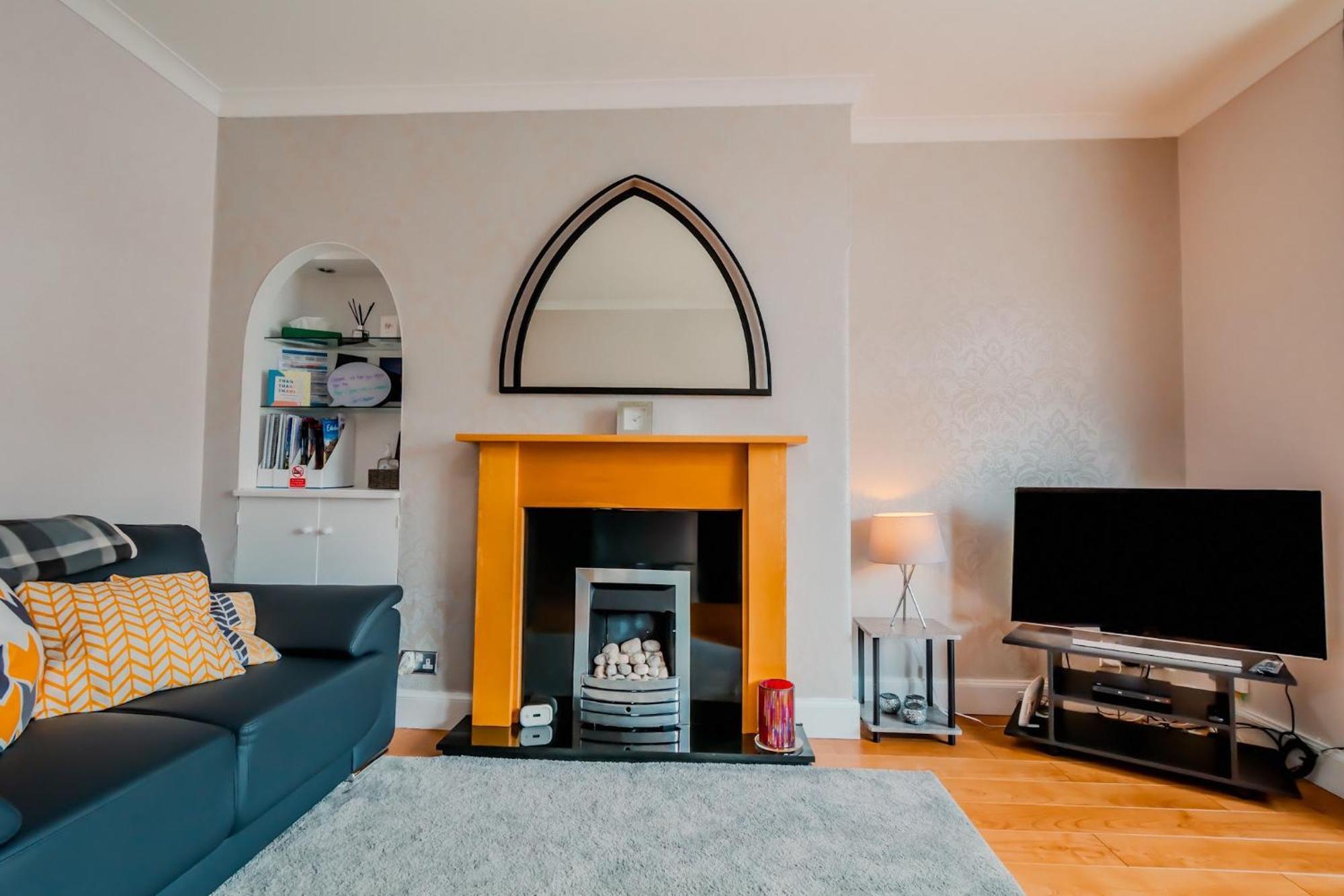 Crewe Apartment - 2 Bed, Free Off Street Parking And Private Garden Edinburgh Ngoại thất bức ảnh