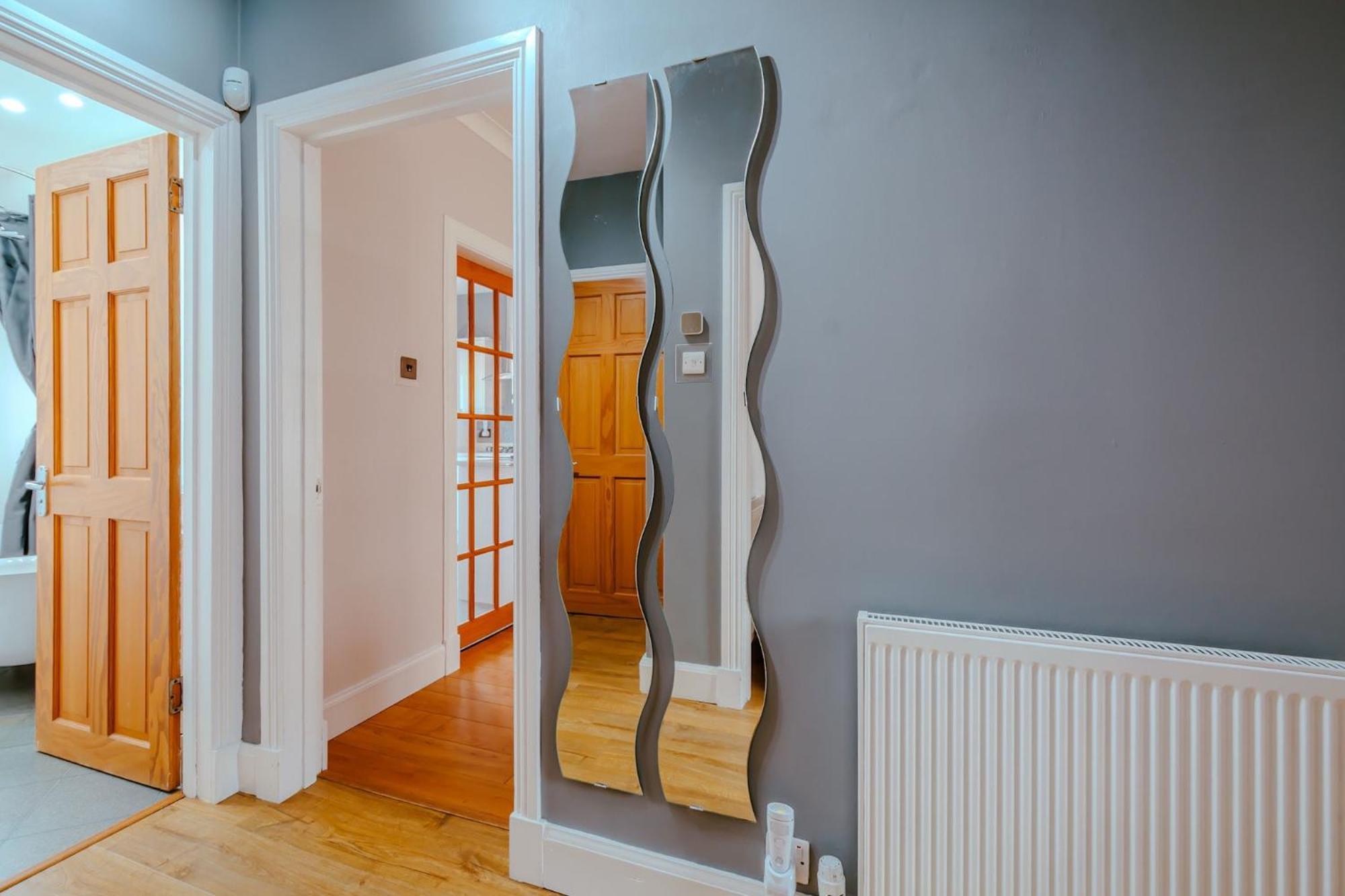 Crewe Apartment - 2 Bed, Free Off Street Parking And Private Garden Edinburgh Ngoại thất bức ảnh