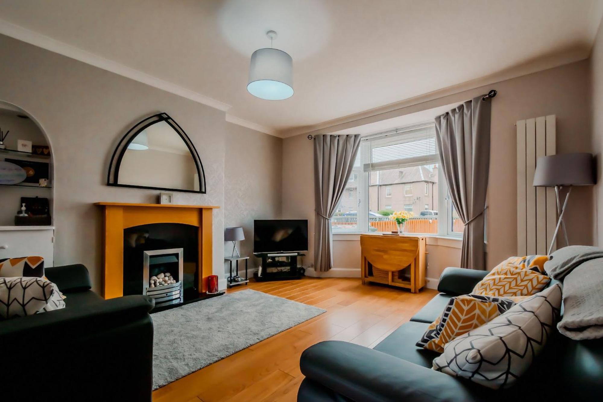 Crewe Apartment - 2 Bed, Free Off Street Parking And Private Garden Edinburgh Ngoại thất bức ảnh